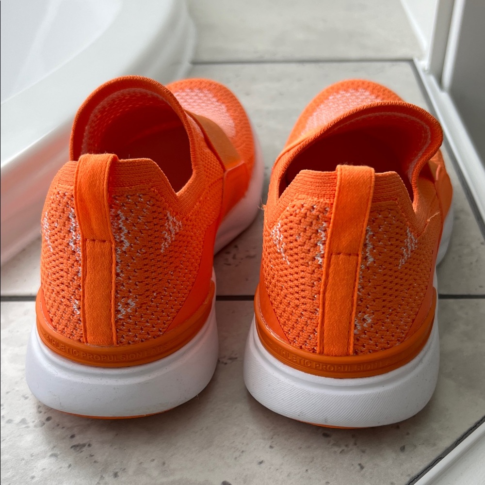 APL TechLoom Bliss Sneakers - Picture 5 of 7